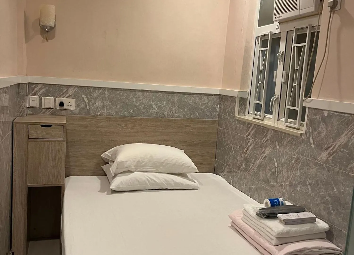 3D Inn Hong Kong Romance Hostel