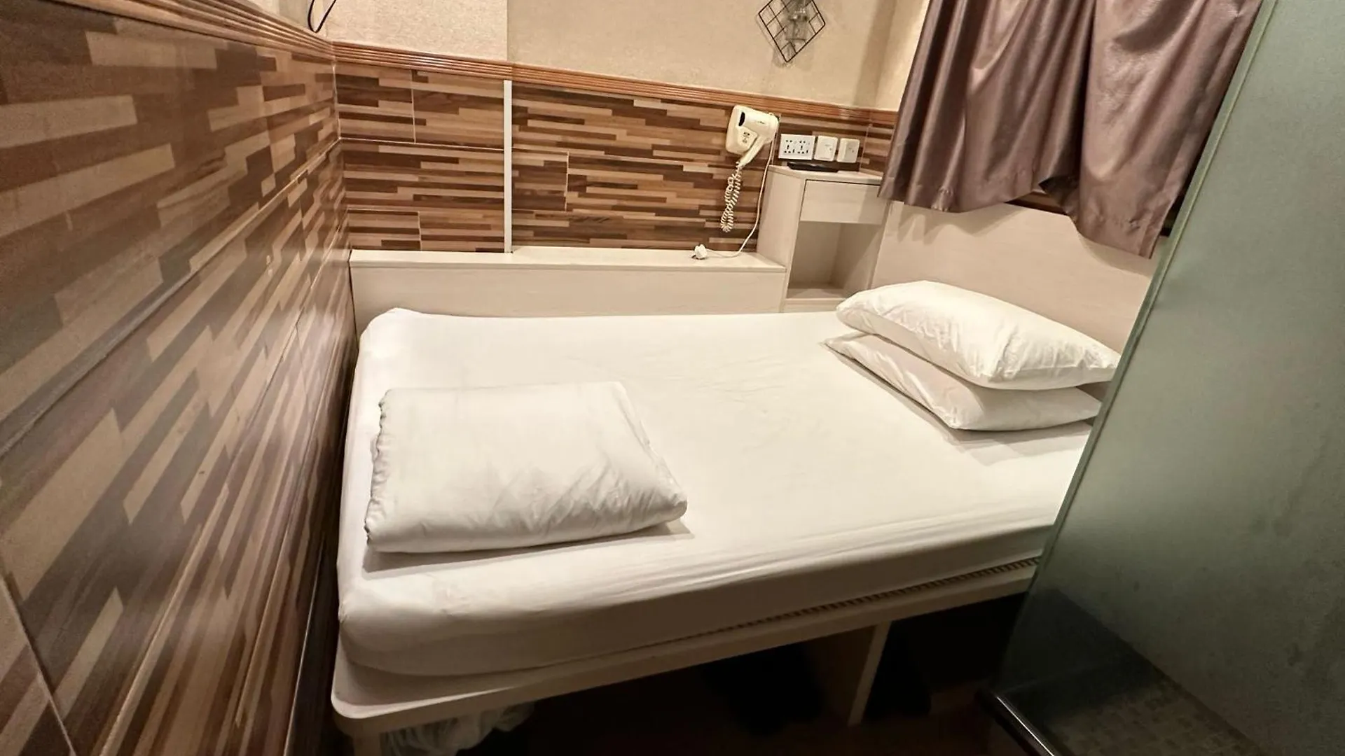 3D Inn Hong Kong Romance Hostel